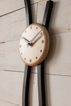 Squirly Clock